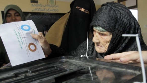 Egyptian say Yes to Islamist Constitution
