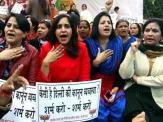 Chinese Lady Raped in New Delhi , India