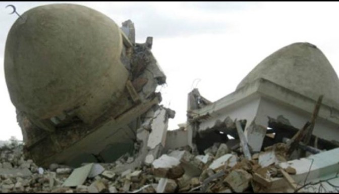 Shrine of Hijr Ibn Addi Desecrated in Damascus , Syria b