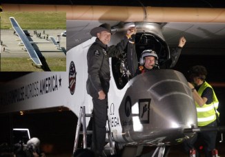 Solar Powered Plane HB - SIA