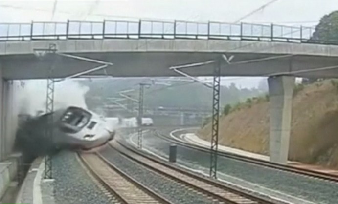 Santiago high-speed train crash