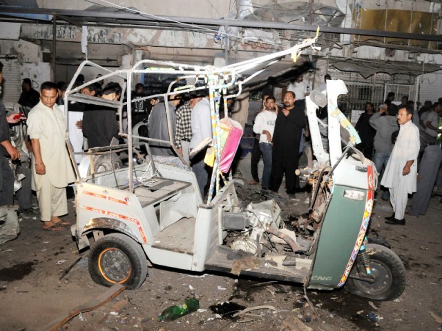 Double Blast @ Incholi Road , Karachi , 22 Nov 2013