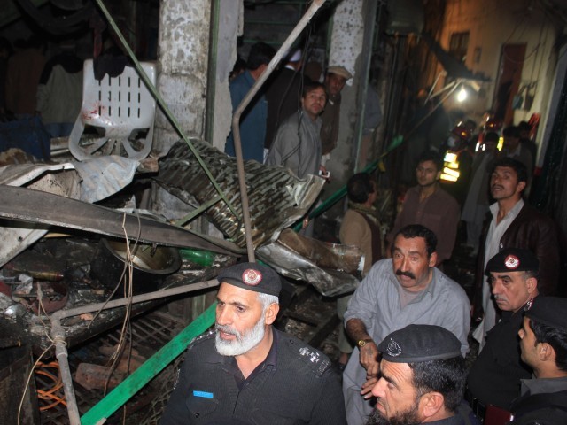 Suicide Blast @ Imambargah Alamdar , Qisa Khwani Bazaar , Peshawar , 05 Jan 2014 h