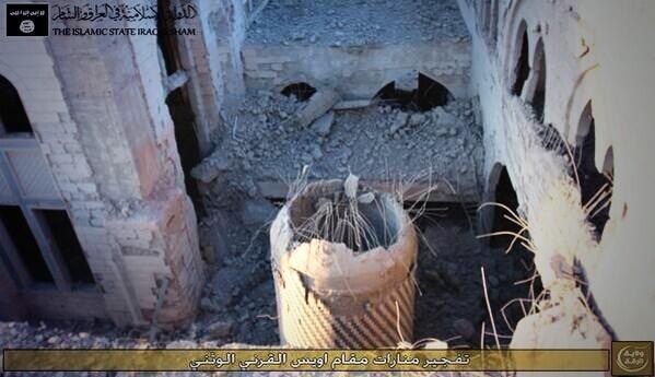 Holy Shrine of  Owais Al  Qarni & Ammar Ibn Yasir destroyed bty ISIL Terrorist , Raqqa , Syria