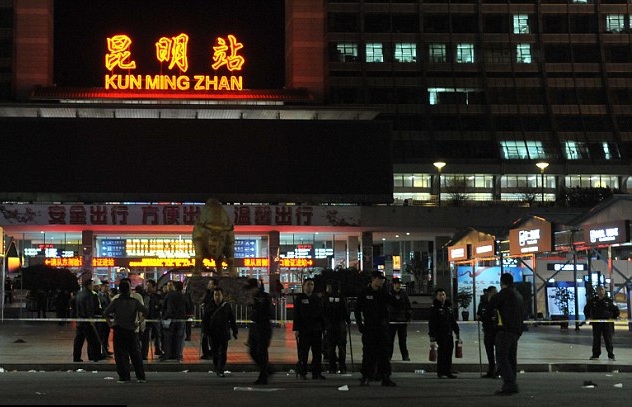 Knife Wielding Attacks on the train Station in China h