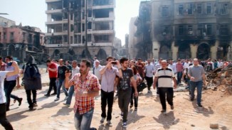 Syrian & Assad Forces Enter Homs Vicotious