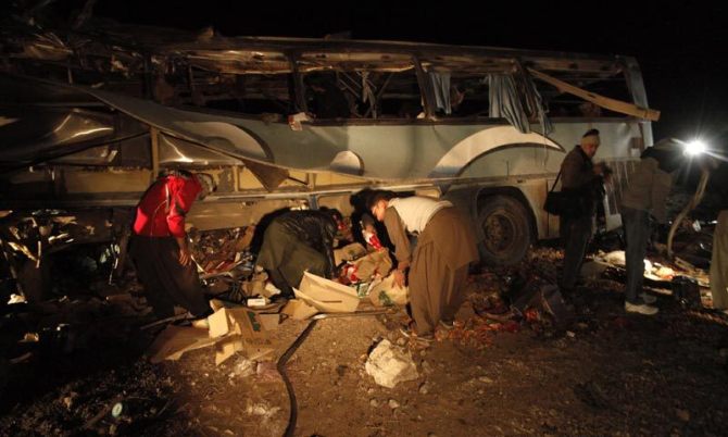 Double Suicide Attack on Shia Pilgrims near Taftan , Pakistan