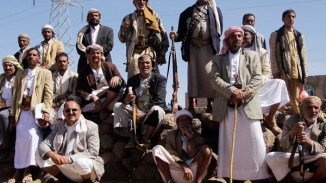 Tribesmen loyal to Shi'ite Houthi group attend a tribal gathering to show support to group in Amran province north of the Yemeni capital Sanaa