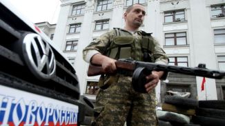 Ukrainian Border Security forces battle Pro Russian Militants