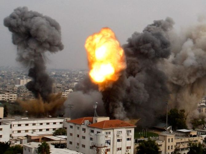 Israel Bomb Gaza