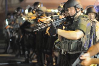 31 Arrested in Missouri , Ferguson in Racist Conflicts