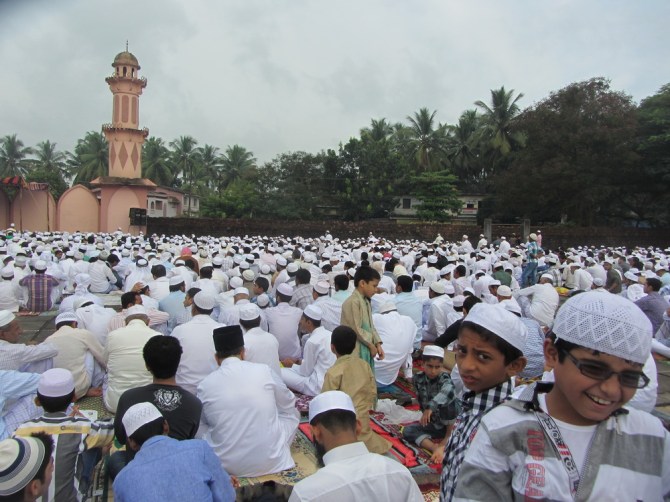 Indian Muslim Population Rose By 24% in First Decade of 21st Century