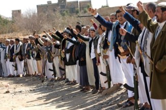 Shia Houthi fighters Seize TV Station , Presidential Palace under Siege