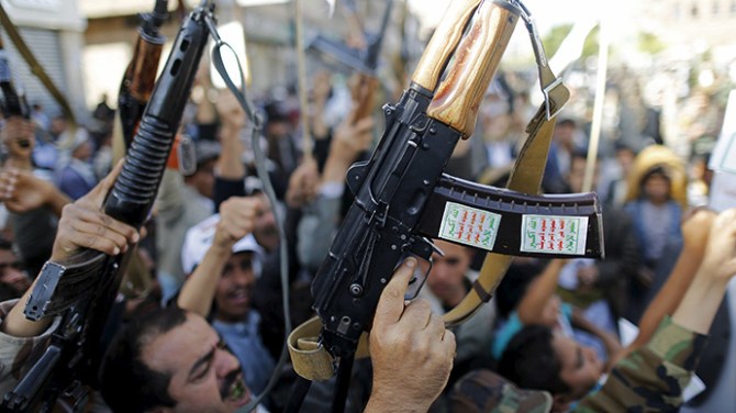 Shia Houthi Threatens to Attack Saudi Arabia it Air Strikes Continue