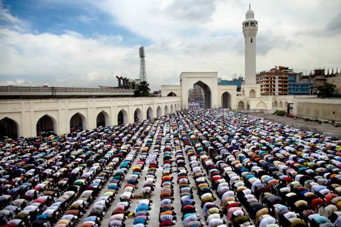 World Muslim Population in Comparison to other Religions by 2050 c