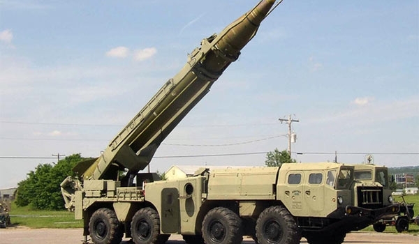Yemeni Missilles Hit Saudi Air Bases
