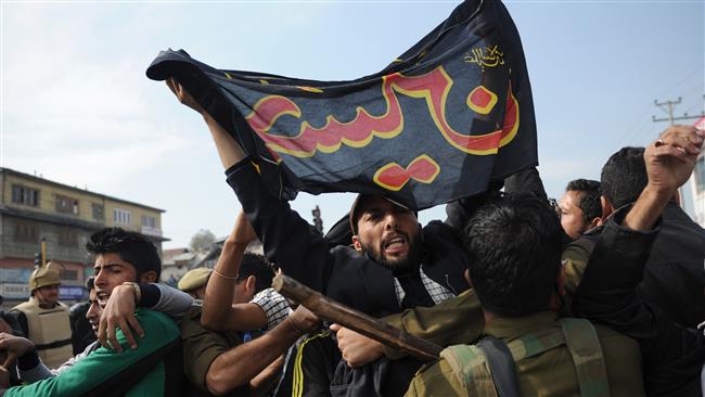 Ashura Procession Blocked in Occupied Kashmir 2015