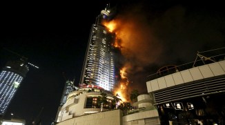 Dubai 5 Star Hotel Engulfs in Fire