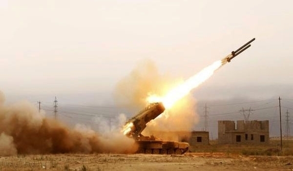 Yemeni Kills 120 Saudi Aggresors , destroys expensive Military Hardware