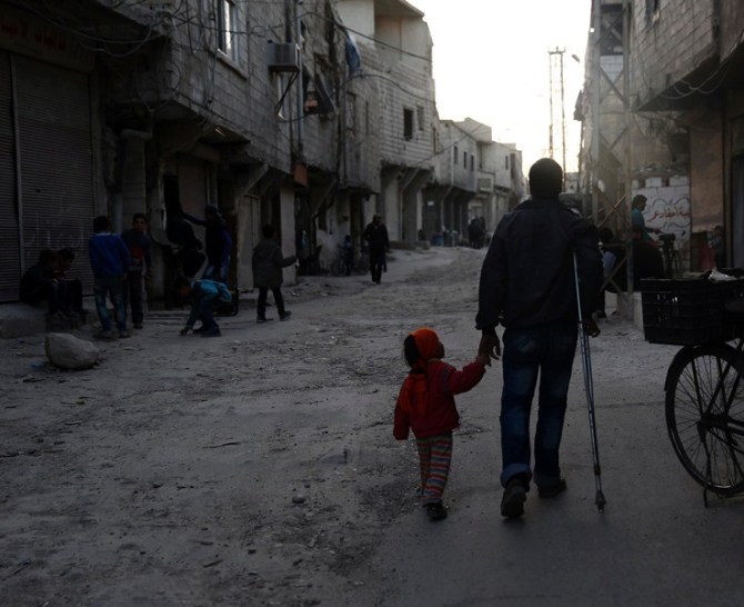 Takfiri Terrorists using Chemical Weapons